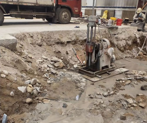 昂仁公路下沉压浆
